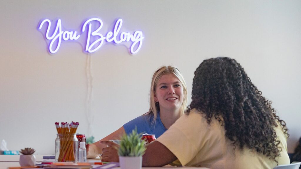 STUDENTSTHEHANGOUT_1920X1080_Cafe2_YouBelong