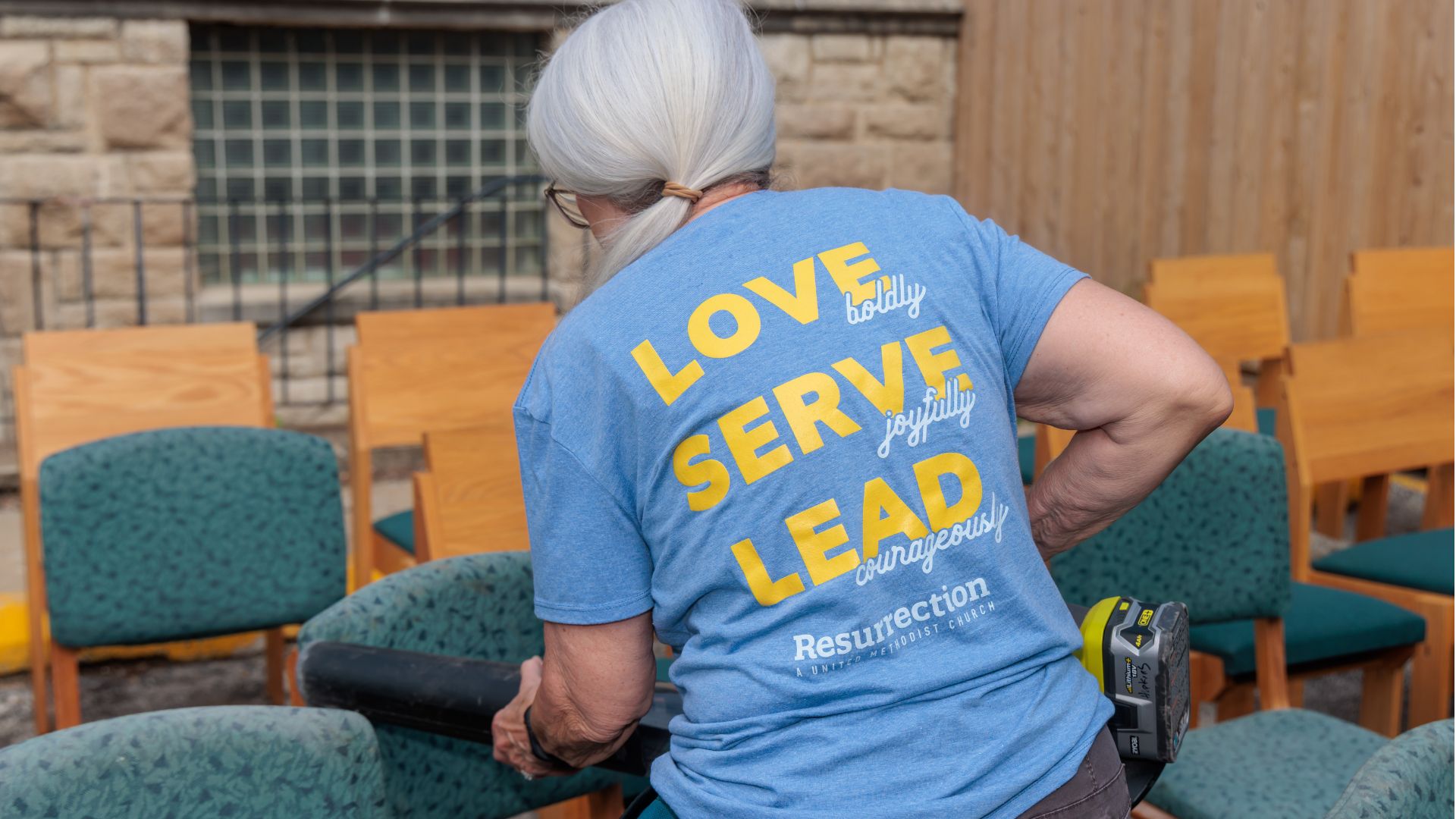 church volunteer service project